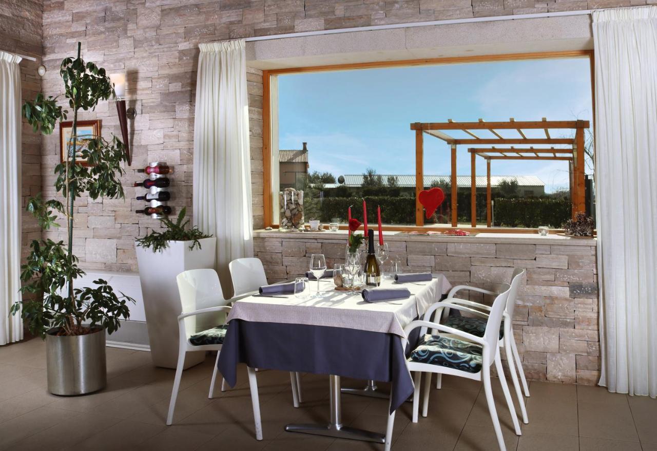 Velanera Hotel & Restaurant Sisan Ngoại thất bức ảnh